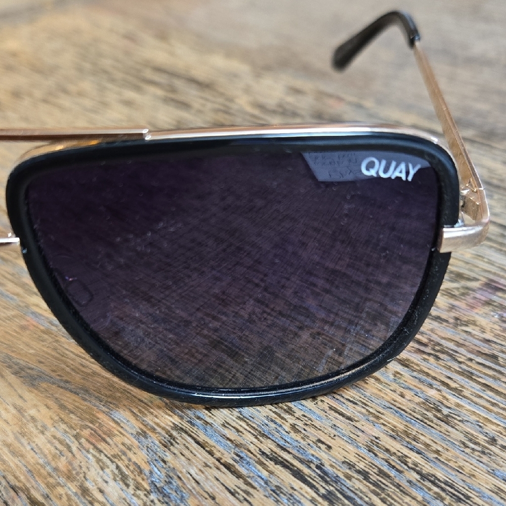 Quay Australia Black and Gold Sunglasses - Picture 2 of 4